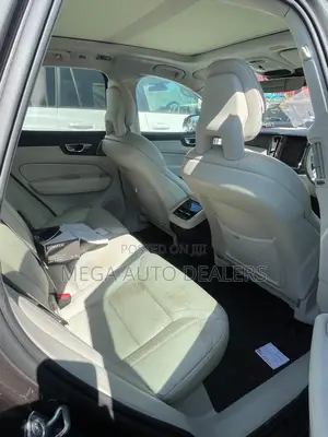 Volvo XC60 2018 Gray