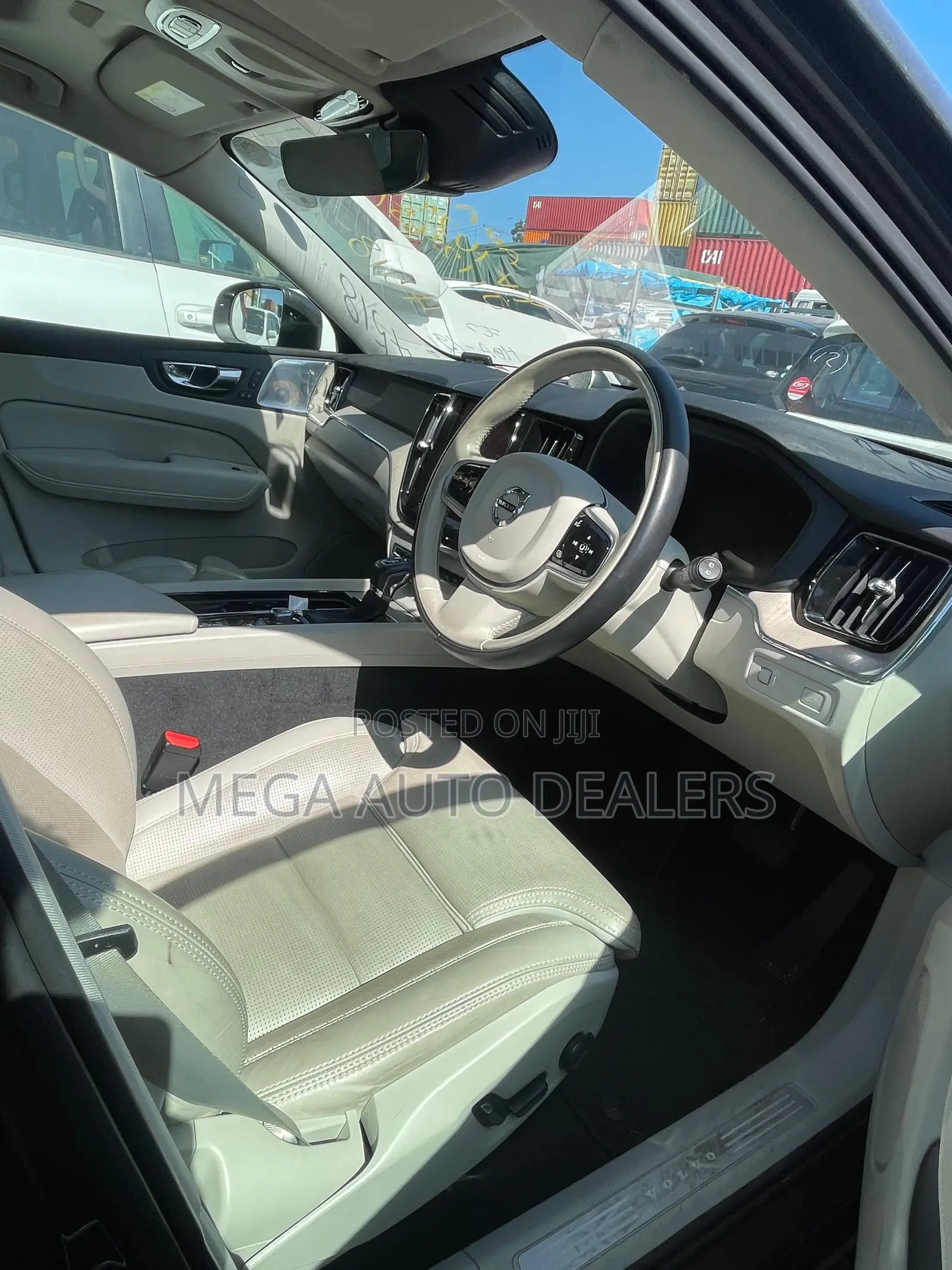 Volvo XC60 2018 Gray