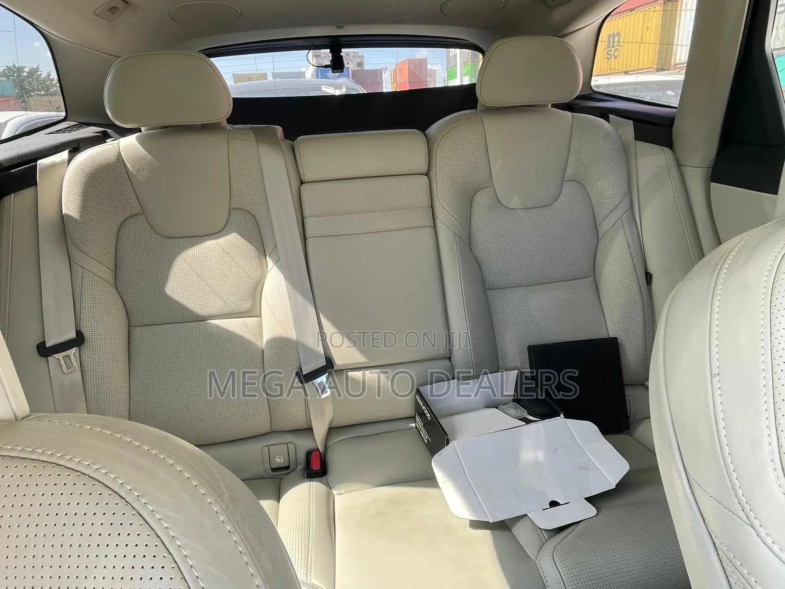 Volvo XC60 2018 Gray