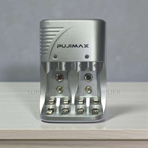 Pujimax Fast Charging 4 Slot Battery Charger for Aa Aaa 9v Batteries
