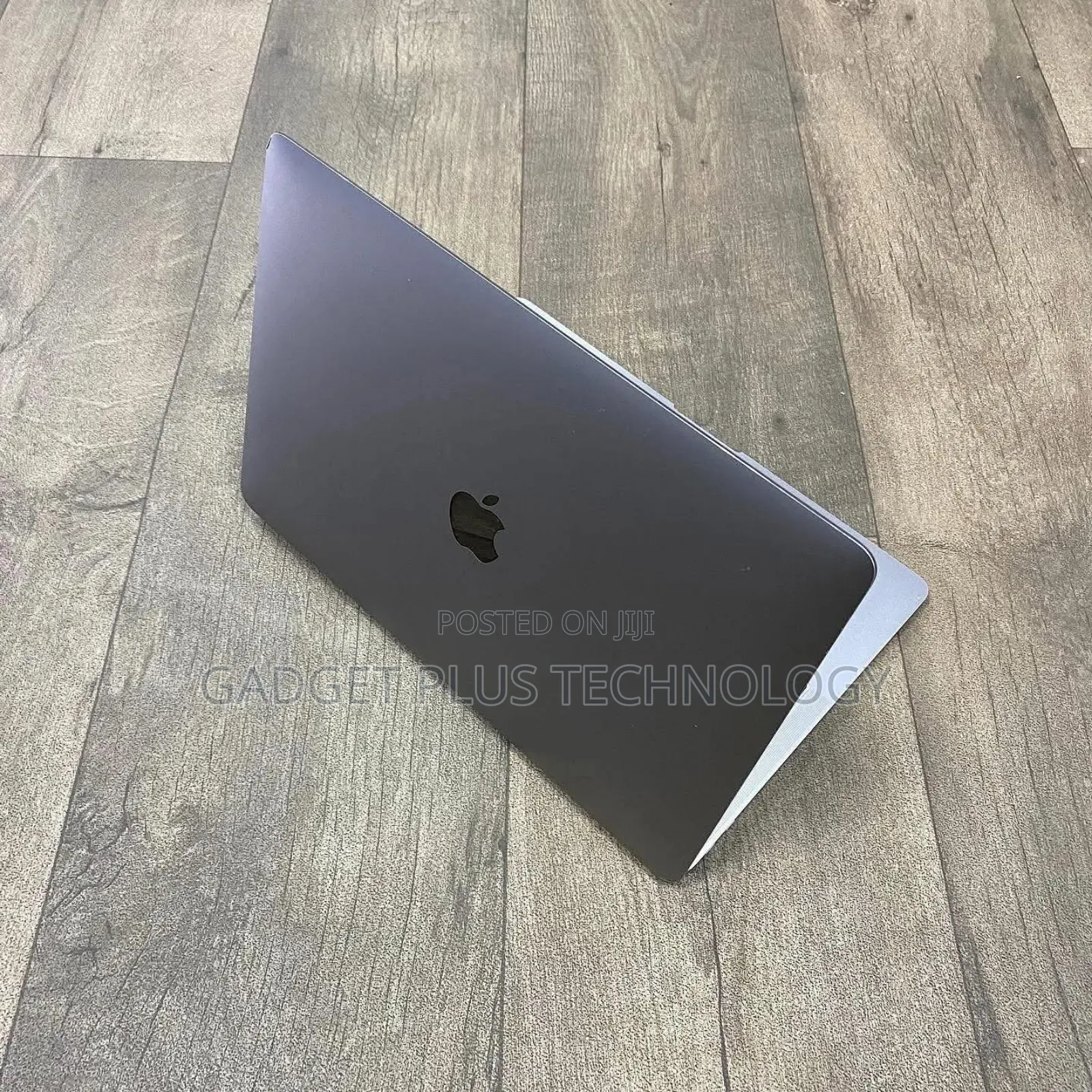 Laptop Apple MacBook Pro 2017 16GB Intel Core I5 SSD 256GB