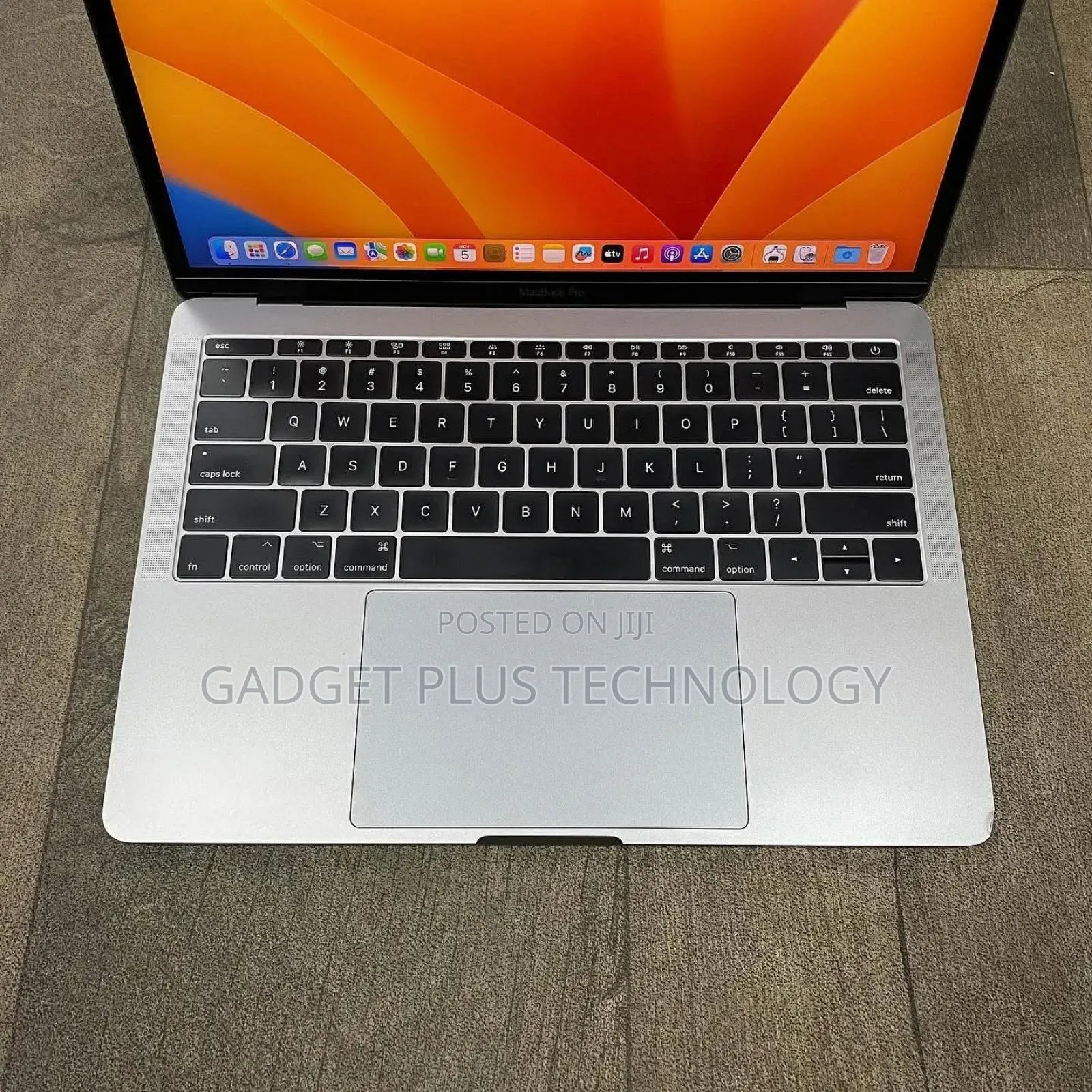 Laptop Apple MacBook Pro 2017 16GB Intel Core I5 SSD 256GB