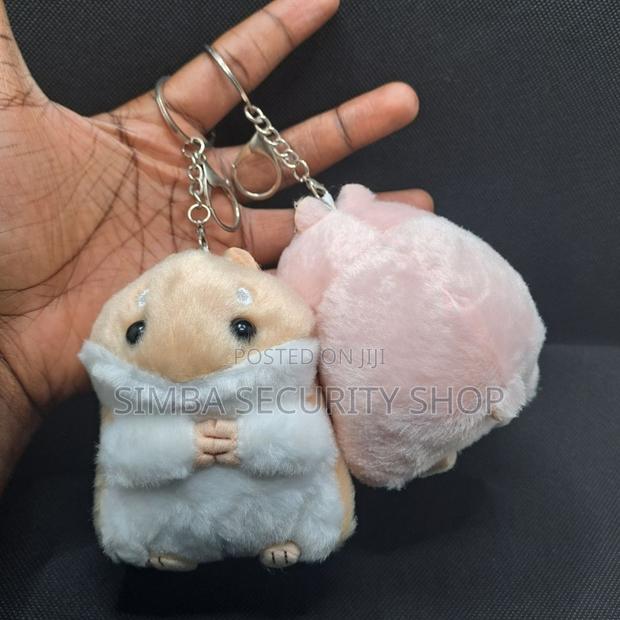 3d Soft Stuffed Animal Key Chain Holder Ring Hamster Fluffy Toy Pompom - thumbnail 2