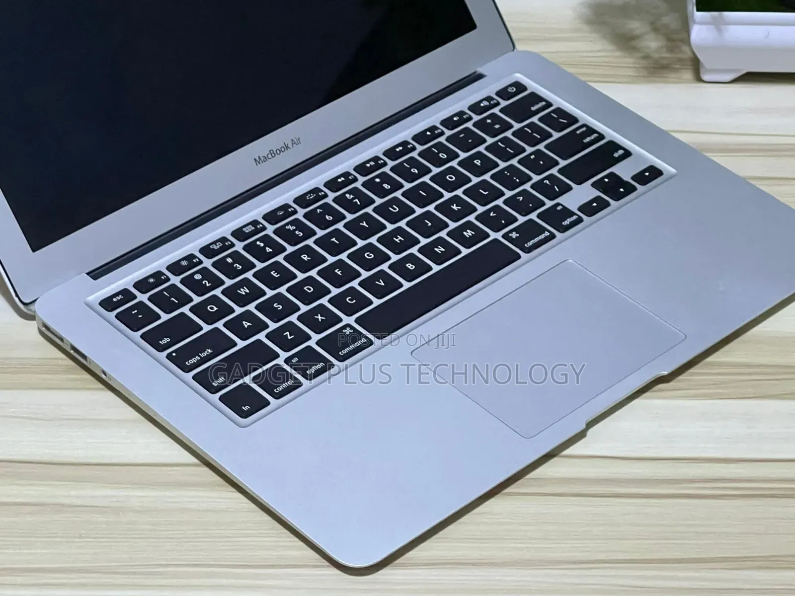 Laptop Apple MacBook Air 2017 8GB Intel Core I5 SSD 256GB