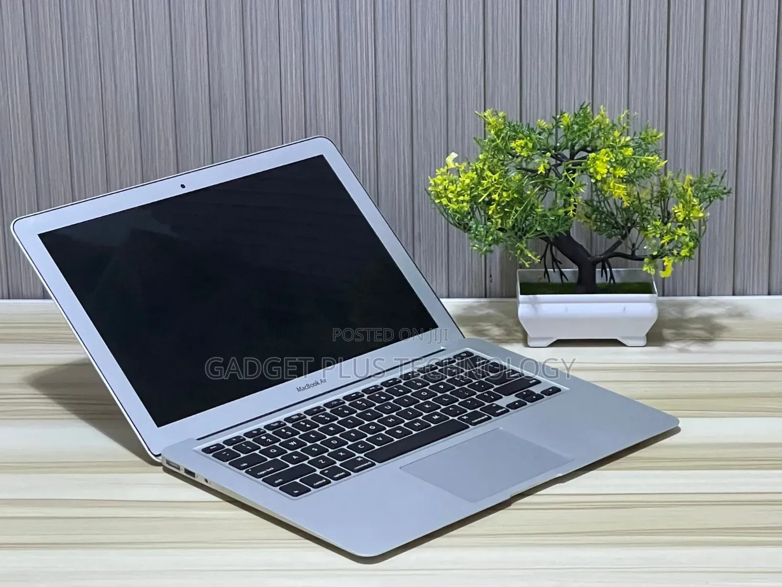 Laptop Apple MacBook Air 2017 8GB Intel Core I5 SSD 256GB