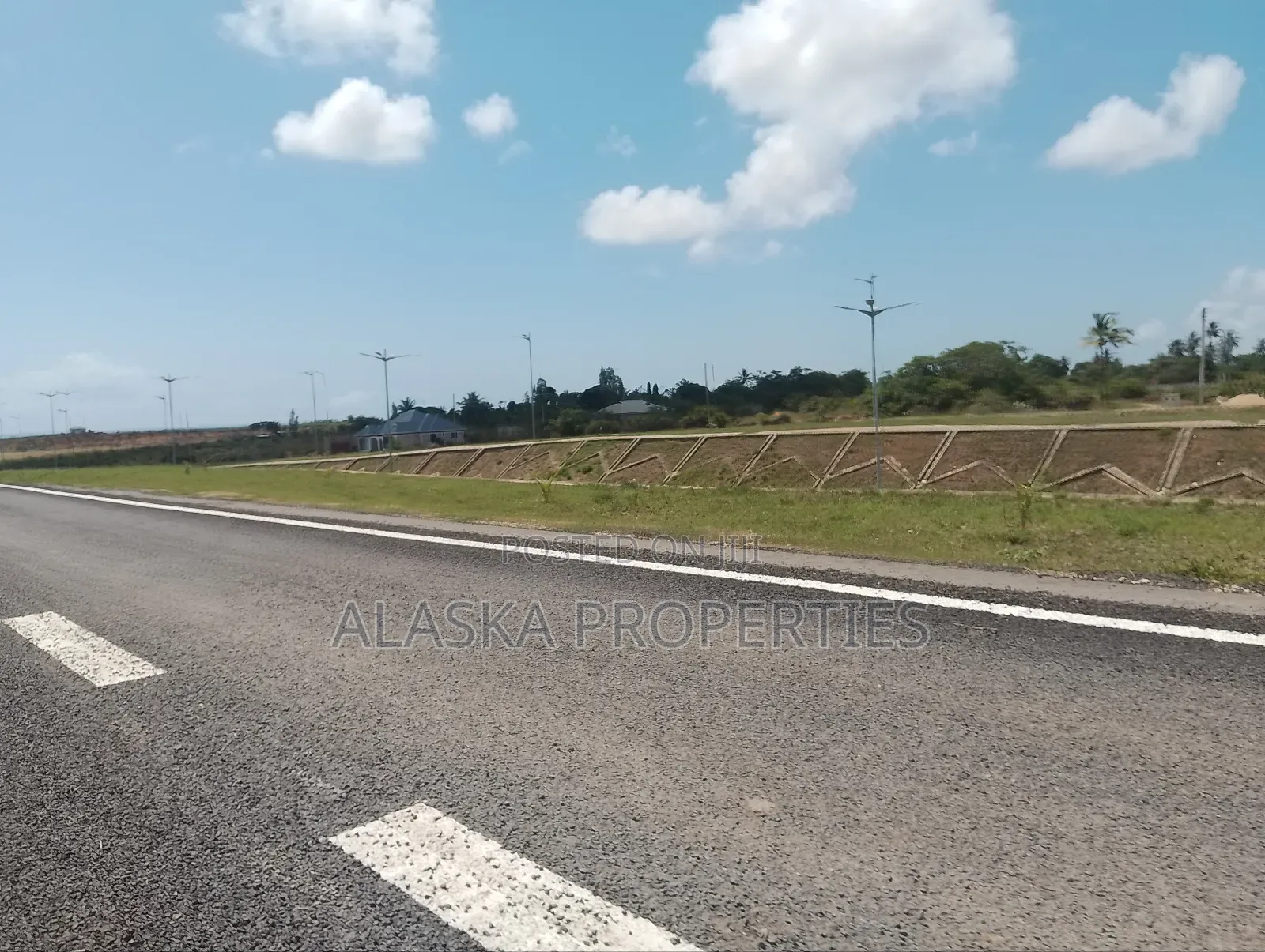 1/8 Prime Commercial Plot for Sale at Dongo Kundu Bypass