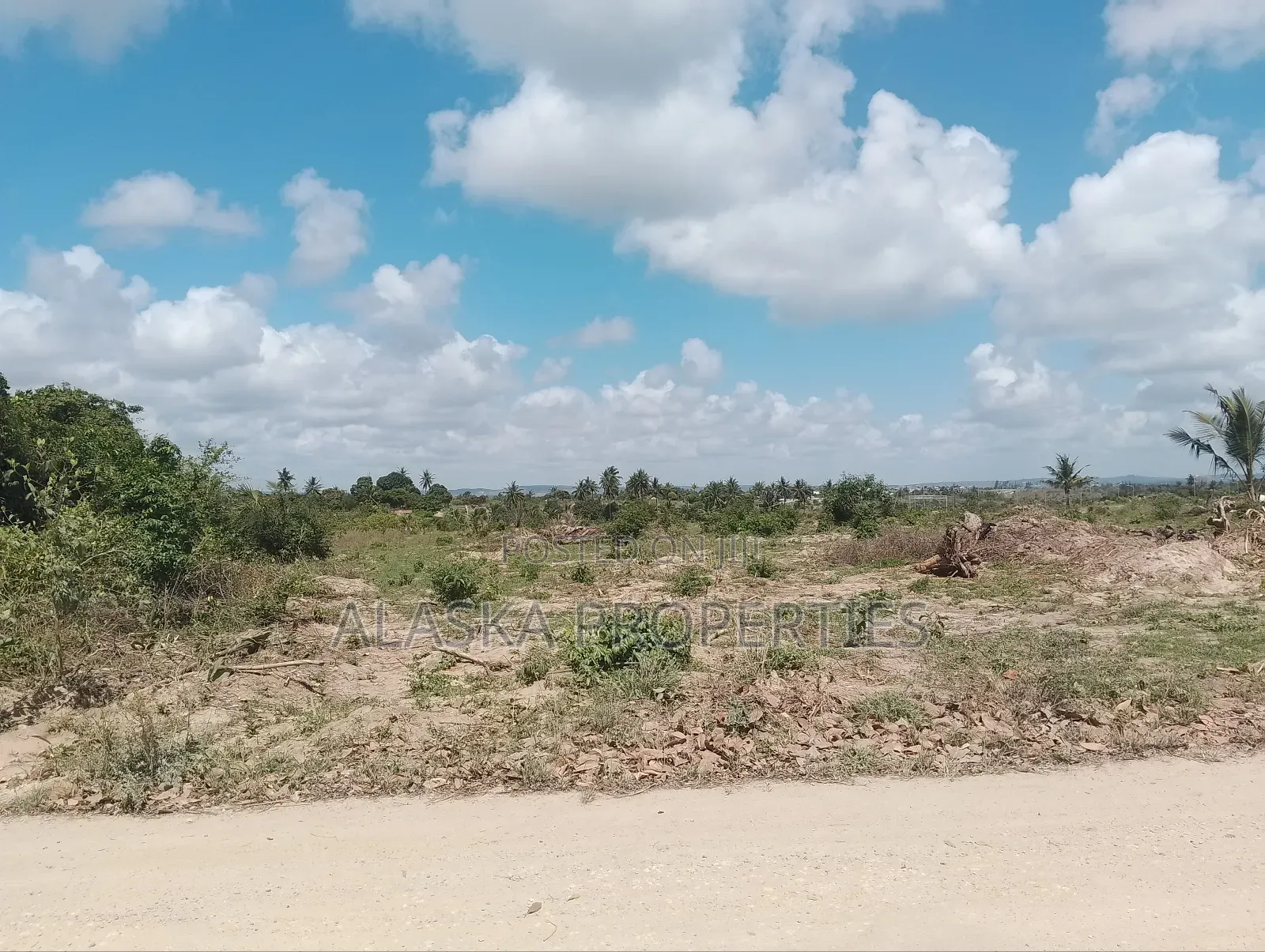 1/8 Prime Commercial Plot for Sale at Dongo Kundu Bypass