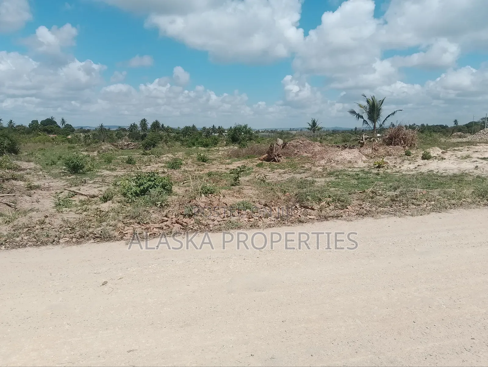 1/8 Prime Commercial Plot for Sale at Dongo Kundu Bypass