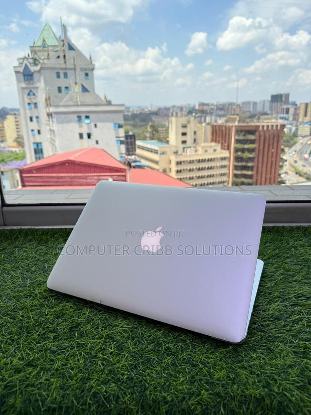 Laptop Apple MacBook Pro 2014 8GB Intel Core I5 SSD 256GB - thumbnail 4