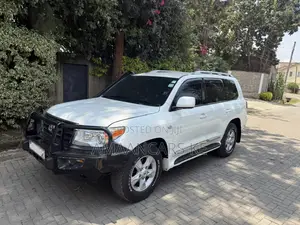 Toyota Land Cruiser 4.6 V8 AX G Selection 2009 White