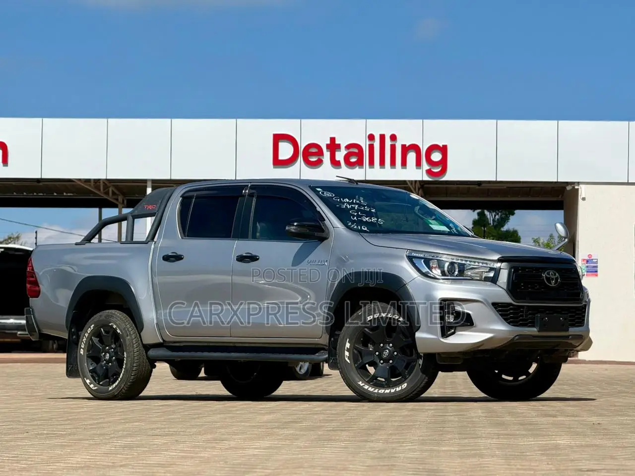 Toyota Hilux 2019 Silver