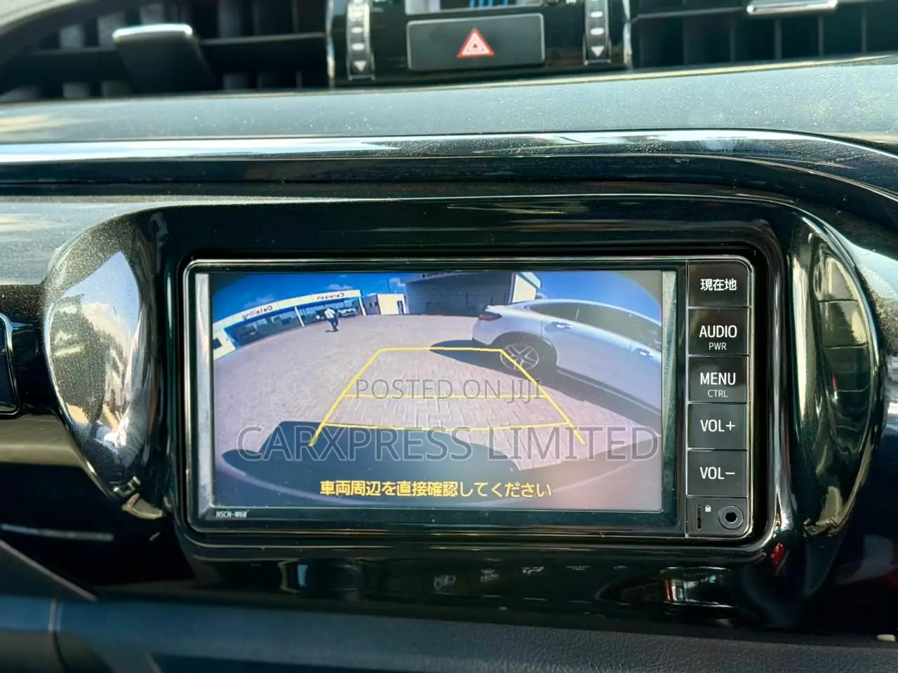 Toyota Hilux 2019 Silver