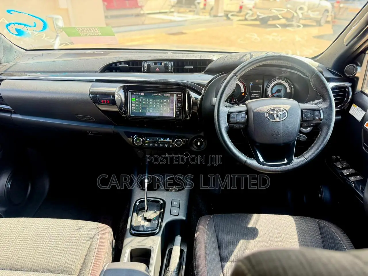Toyota Hilux 2019 Silver