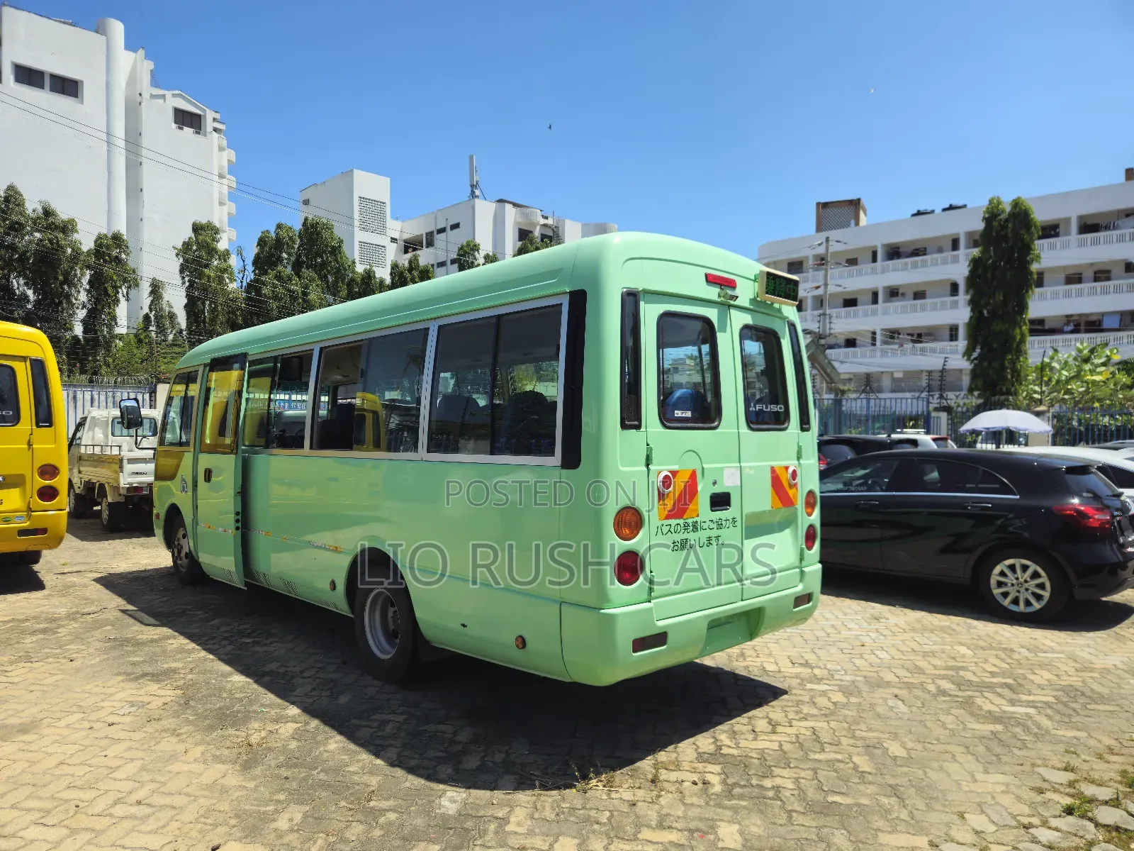 Mitsubishi Fuso Rosa 2018 Green