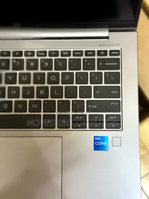 Laptop HP ZBook Firefly G8 16GB Intel Core i5 SSD 512GB