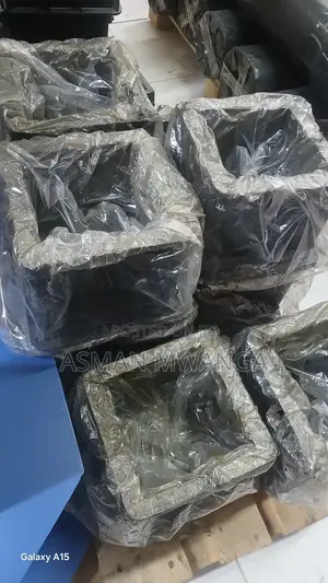 Heavy Duty Cube Mould