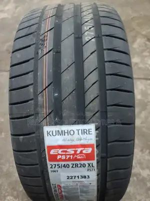 275/40r20 Kumho Tires