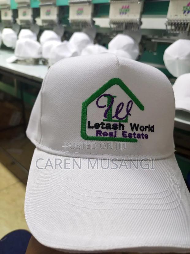 Comfortable and Durable Baseball Caps - thumbnail 3