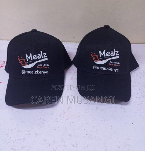 Comfortable and Durable Baseball Caps - thumbnail 4