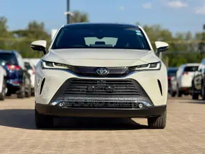 Toyota Harrier 2.0 2020 White