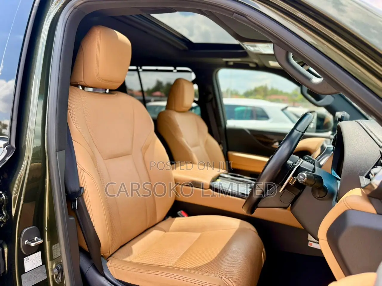 Lexus LX 2021 Green