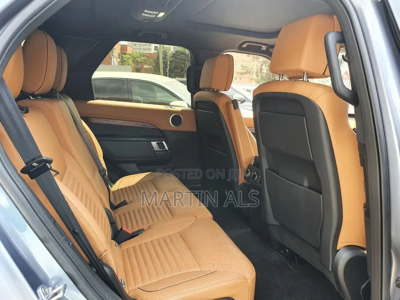 Land Rover Discovery 2018 Gray