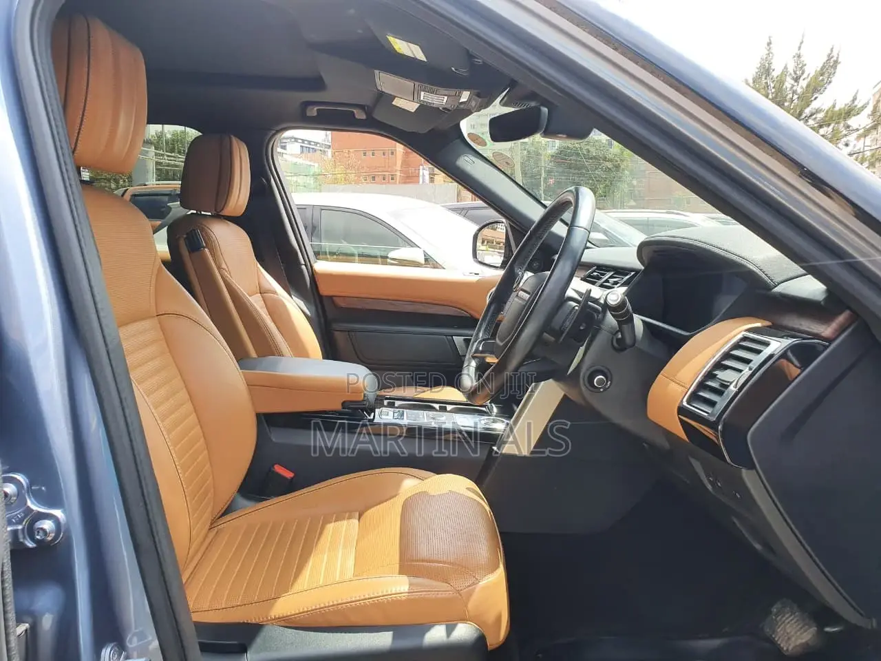 Land Rover Discovery 2018 Gray