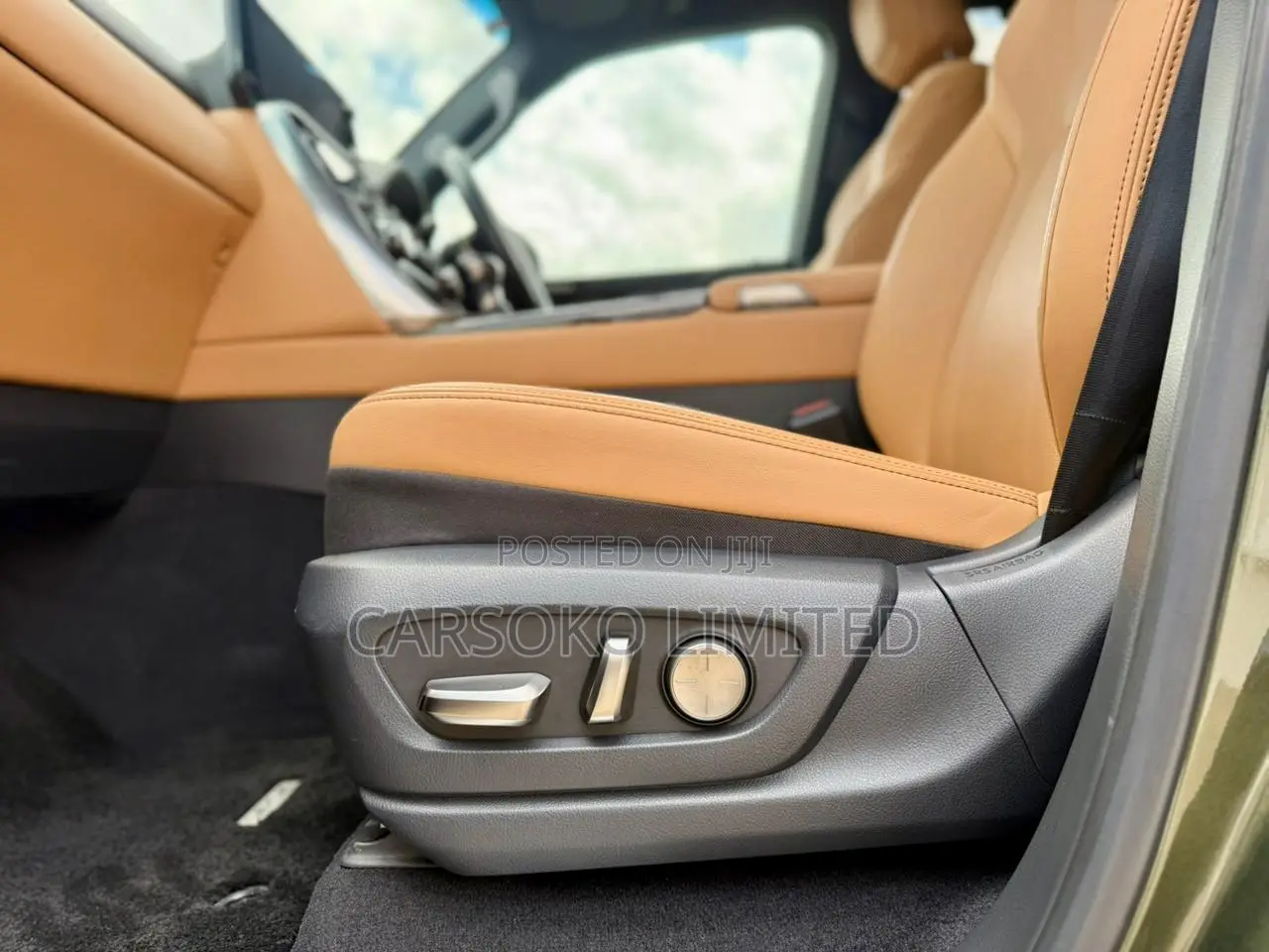 Lexus LX 2021 Green
