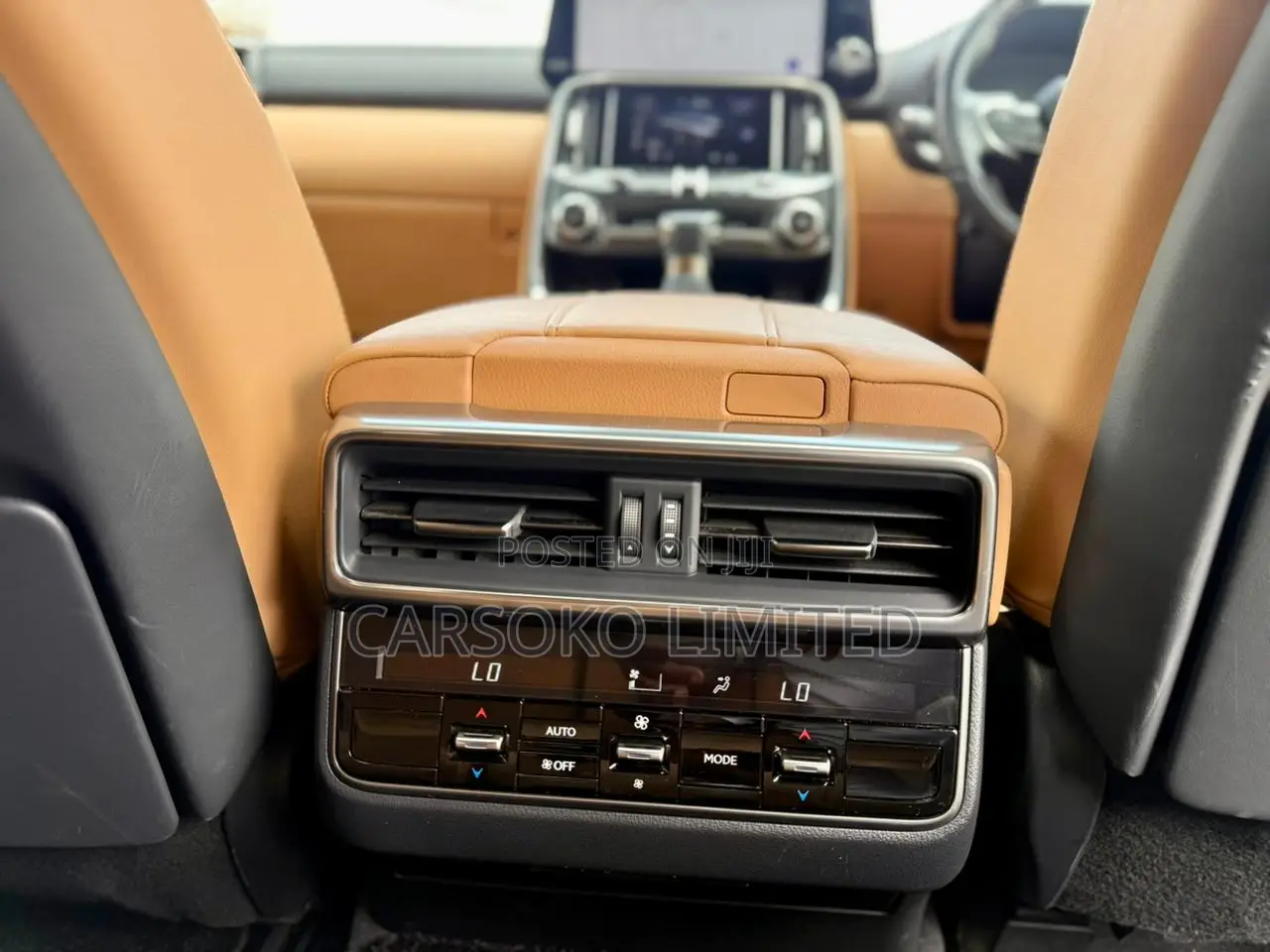 Lexus LX 2021 Green