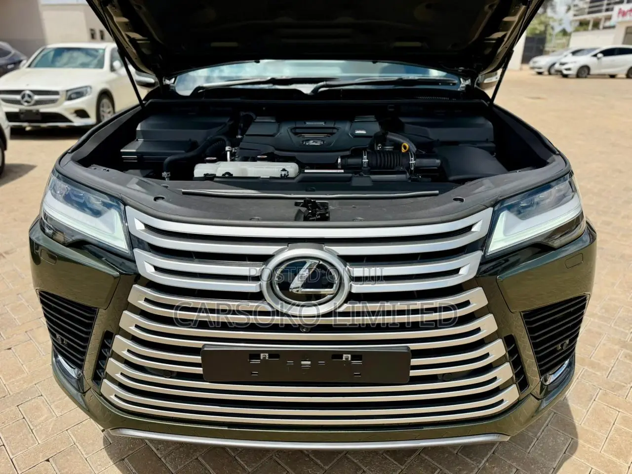 Lexus LX 2021 Green