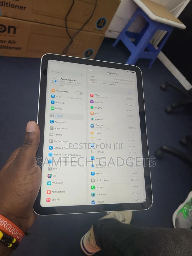 Apple iPad Air 128 GB Silver - thumbnail 4