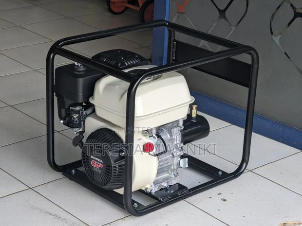 Honda Poker Vibrators /Gasoline Engine - main view