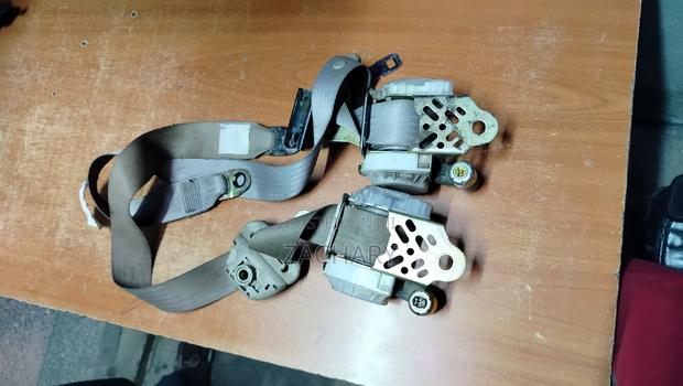 Nze Front Seat Belts Bage Colour Ex Japan - thumbnail 2