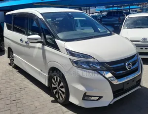 Nissan Serena 2018 White