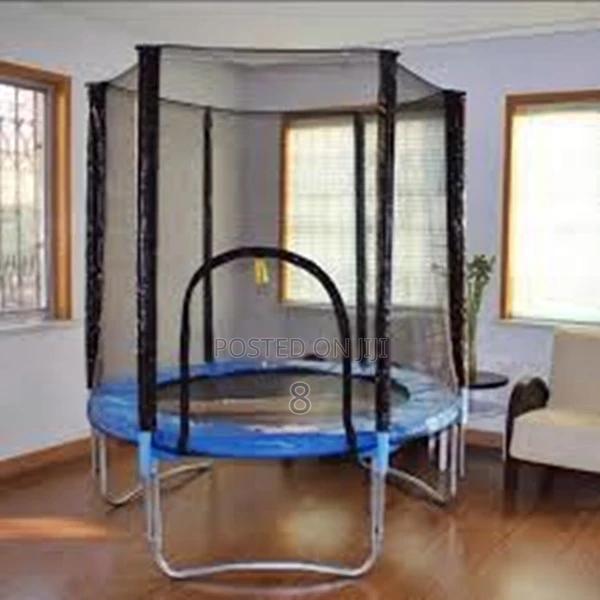 6ft Family Trampoline – Perfect for Play, Fitness Fun