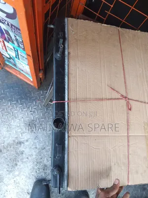 Nv200 Radiator X Japan
