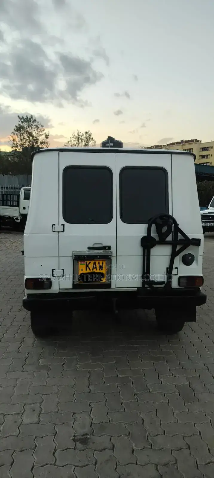 Mercedes-Benz G-Class 1986 White