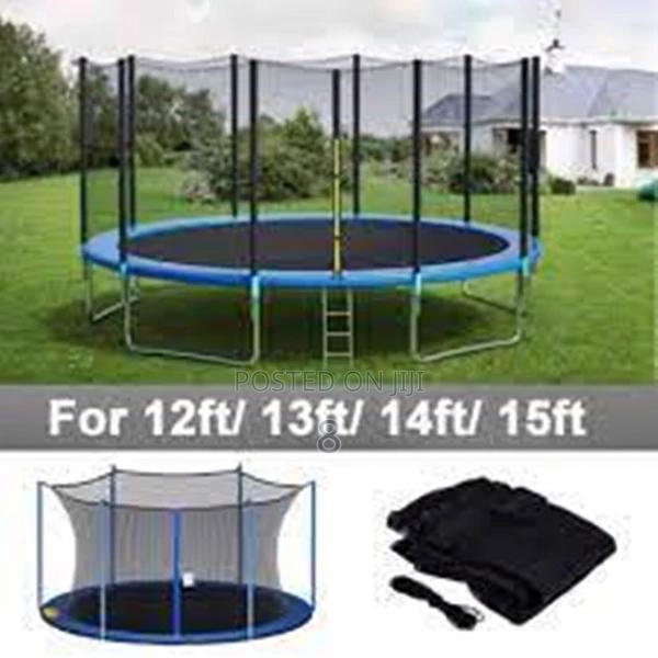 6ft Trampoline for Kids – Strong Frame, Smooth Bounce, Safe Net