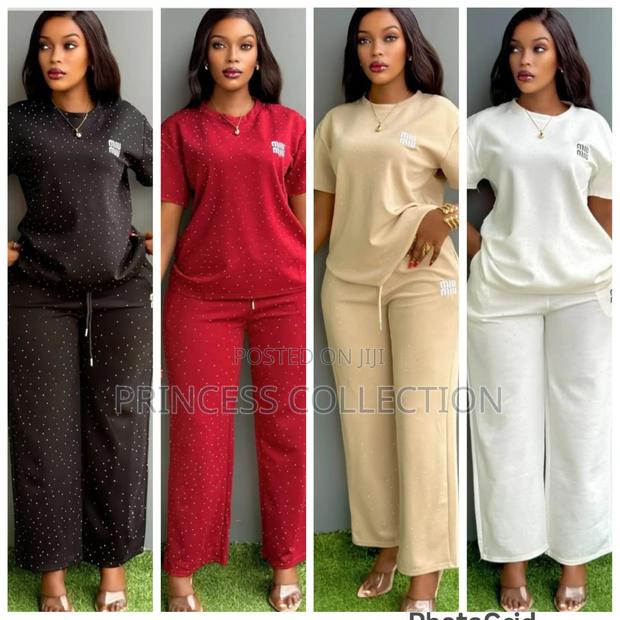 Two Piece Set - main view