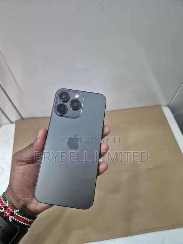 Apple iPhone 15 Pro Max 1 TB Gray - thumbnail 8