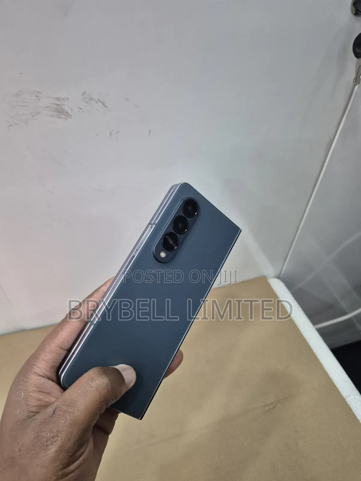 Samsung Galaxy Z Fold4 256 GB Gray