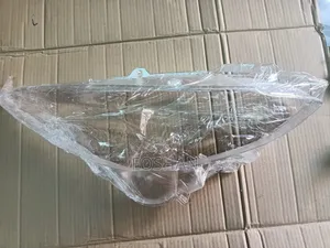 Axela 2014 Xenon Headlens