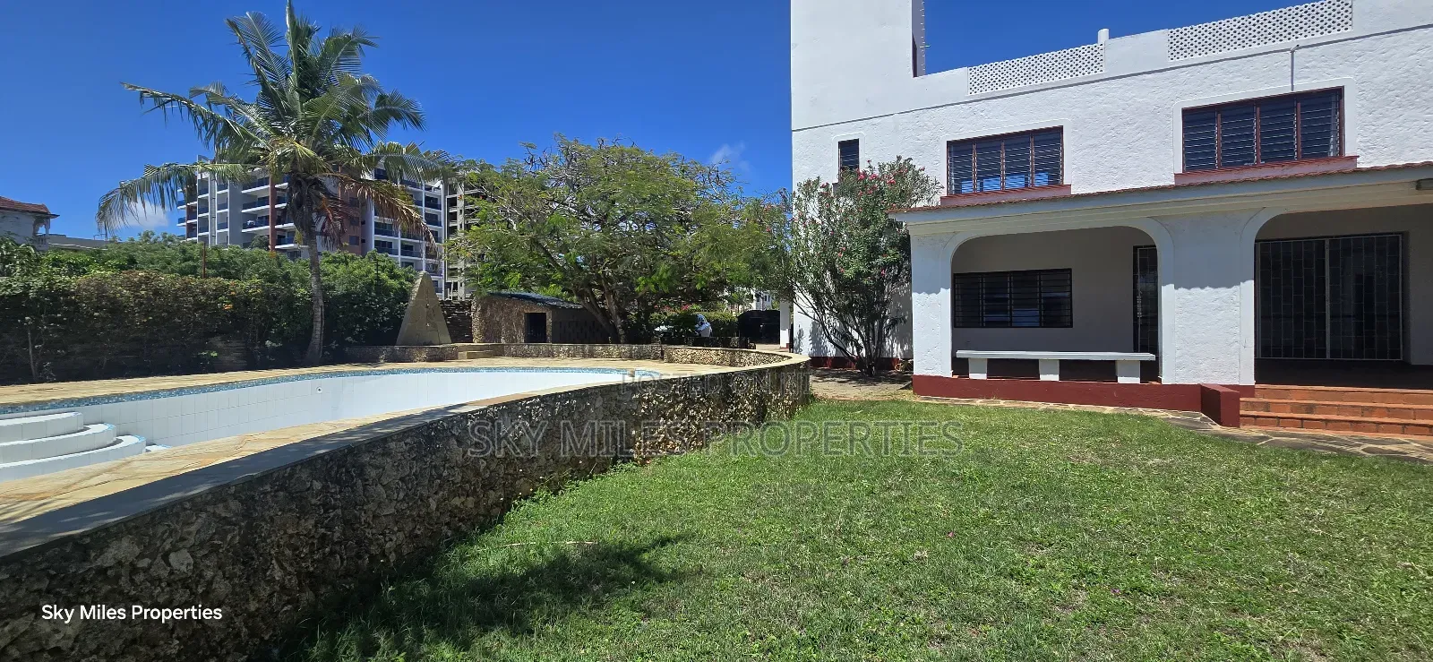 4bdrm Maisonette in Go-Kart, Shanzu for sale