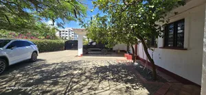 4bdrm Maisonette in Go-Kart, Shanzu for sale