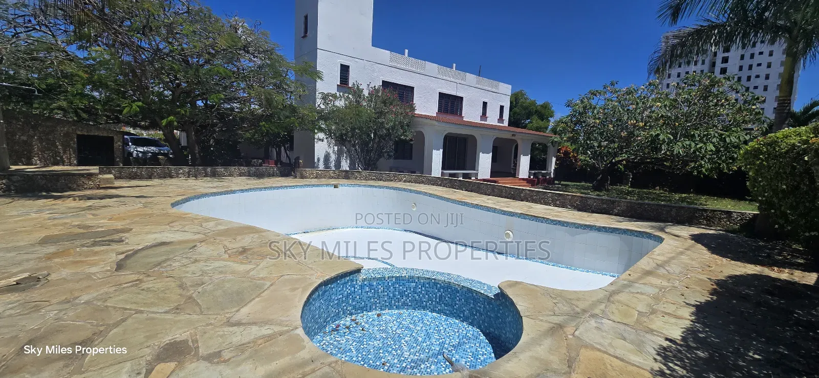 4bdrm Maisonette in Go-Kart, Shanzu for sale