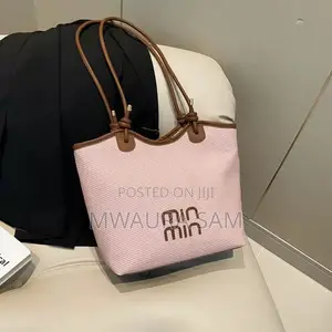 Canvas Knot-Handle Bag