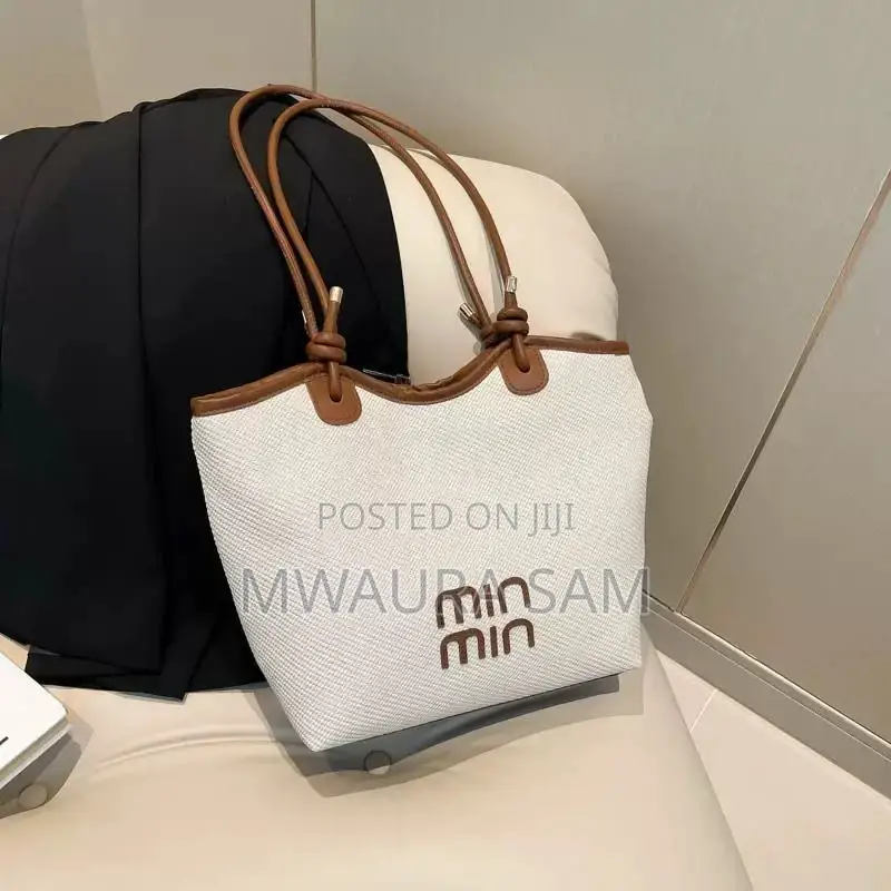 Canvas Knot-Handle Bag