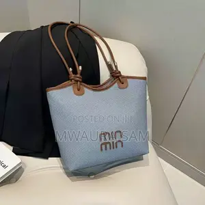Canvas Knot-Handle Bag