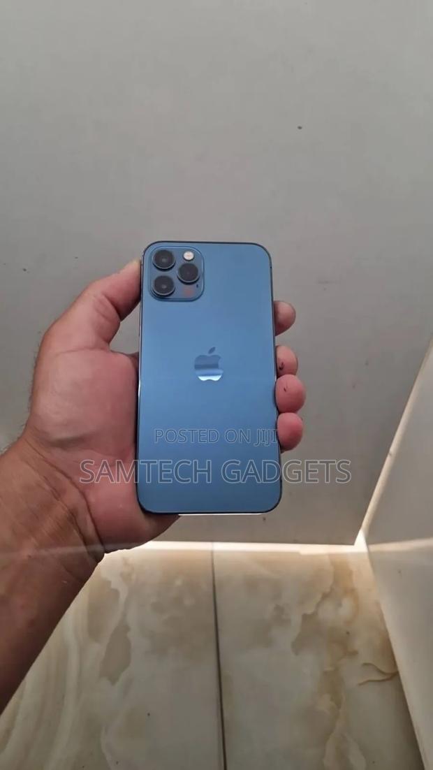 Apple iPhone 12 Pro 128 GB Blue - thumbnail 3