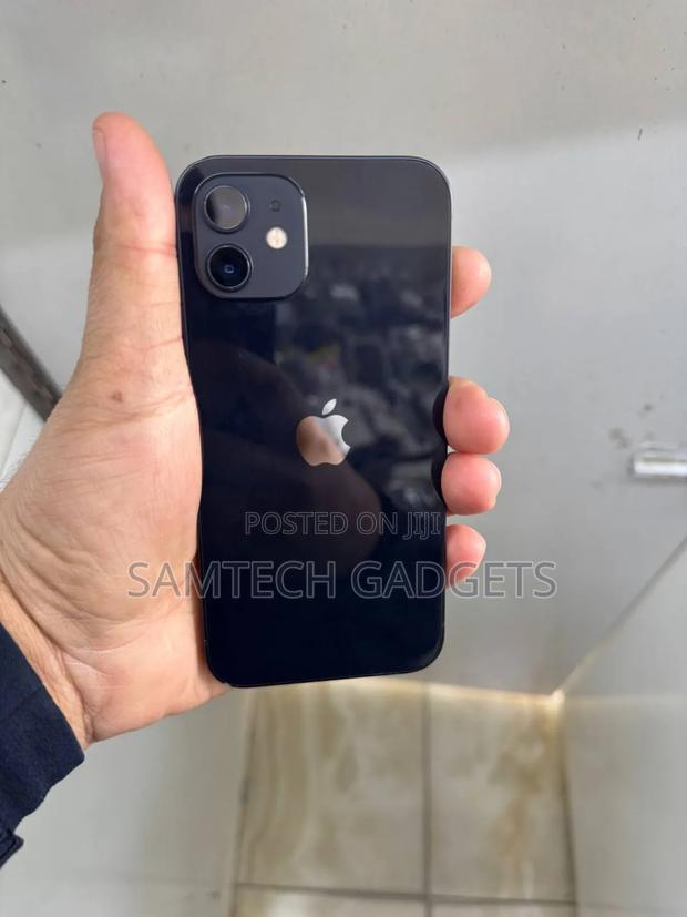 Apple iPhone 12 64 GB Black - thumbnail 3